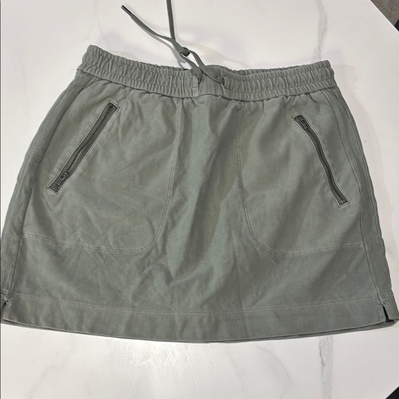 Athleta Skirt - Picture 1 of 3